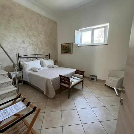 Alojamento de Acomodação e Pequeno-almoço La Terrazza Sul Mare