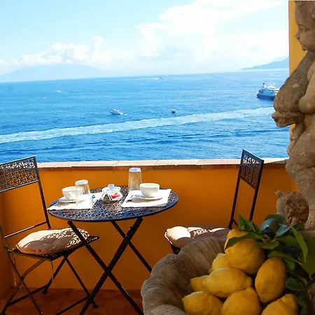 La Terrazza Sul Mare Couette-café