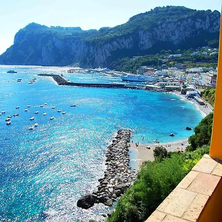 La Terrazza Sul Mare Couette-café